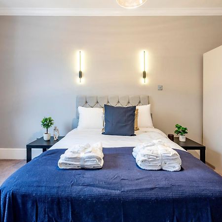 Large 1 Bedroom In Center Of London 3 Exterior foto