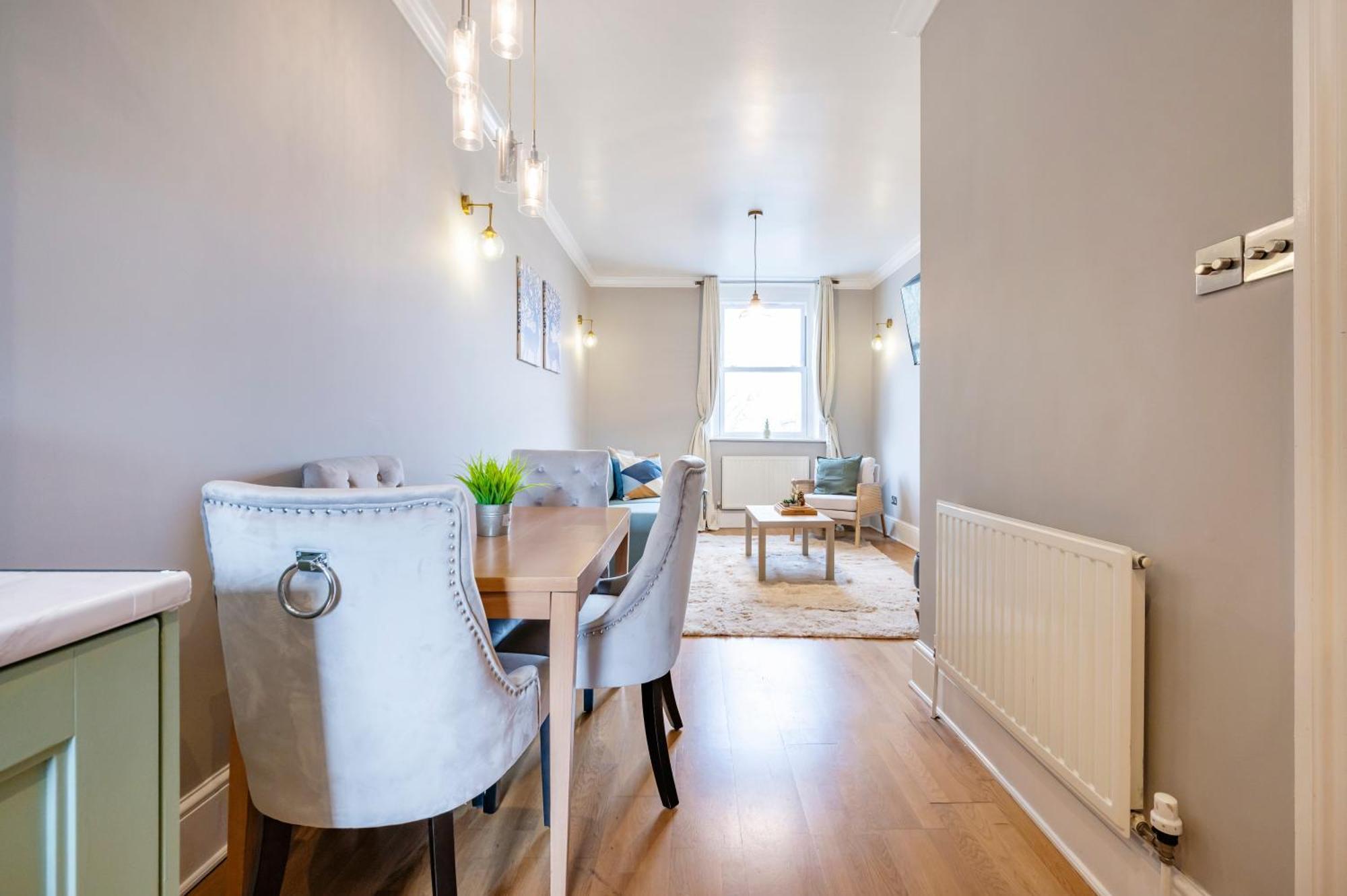 Large 1 Bedroom In Center Of London 3 Exterior foto