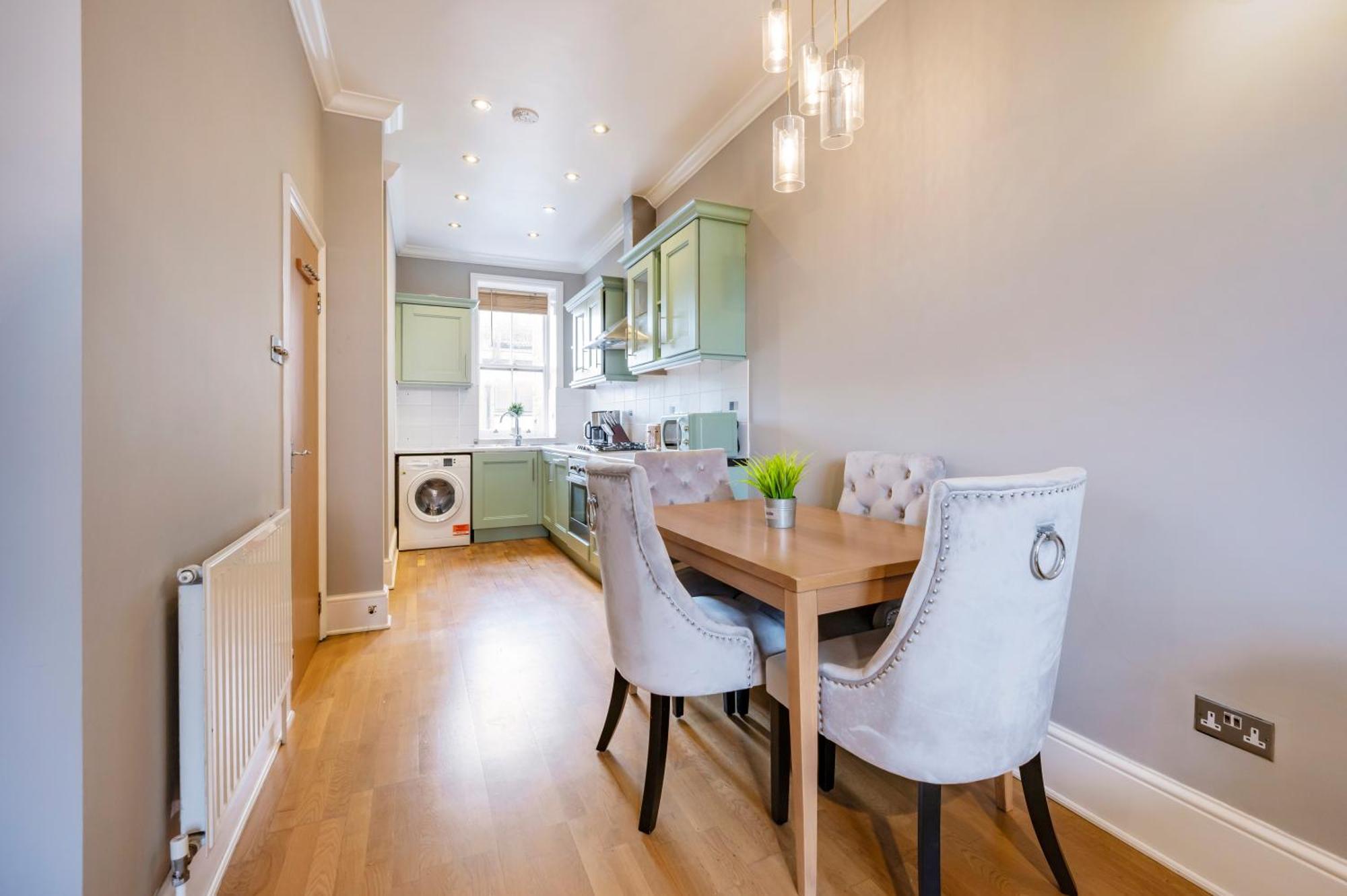 Large 1 Bedroom In Center Of London 3 Exterior foto