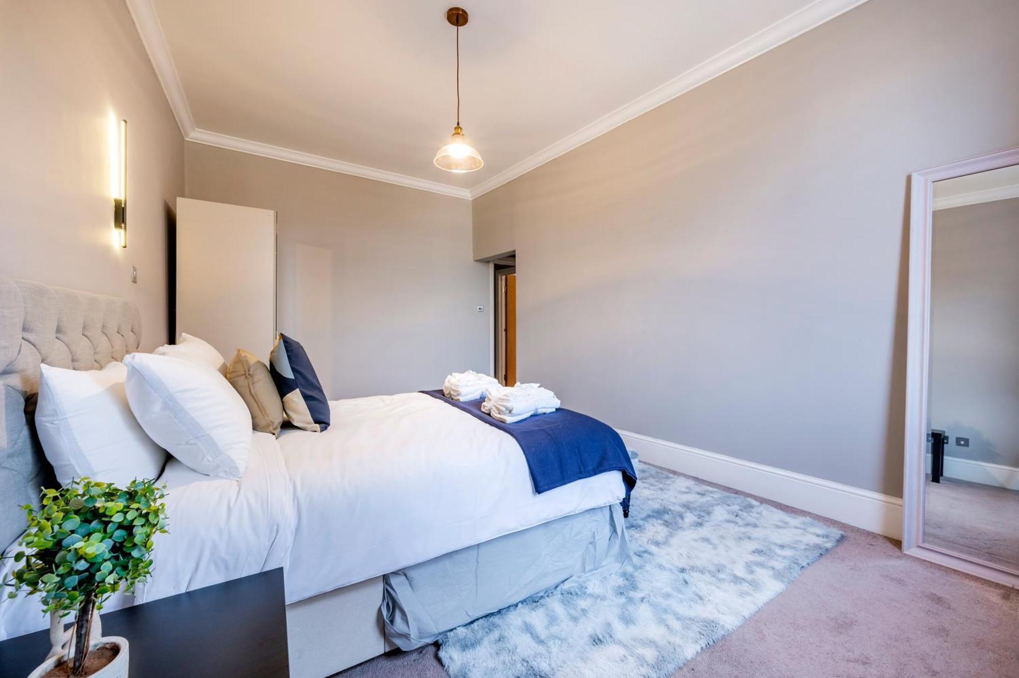 Large 1 Bedroom In Center Of London 3 Exterior foto
